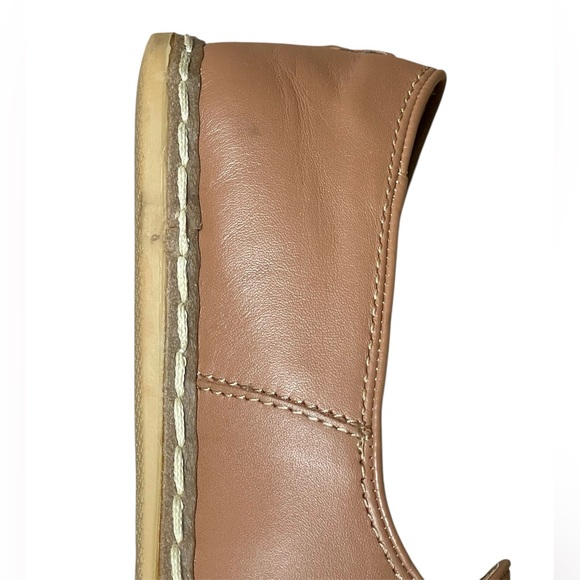 Charix Classic Artisan Leather Slip On Flats Shoes Camel Size 7 US 37 EU Travel - Picture 15 of 16